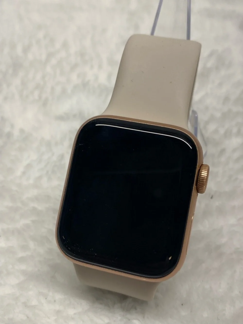 apple watch se 1st gen 40mm Rose Gold Pre Owned.